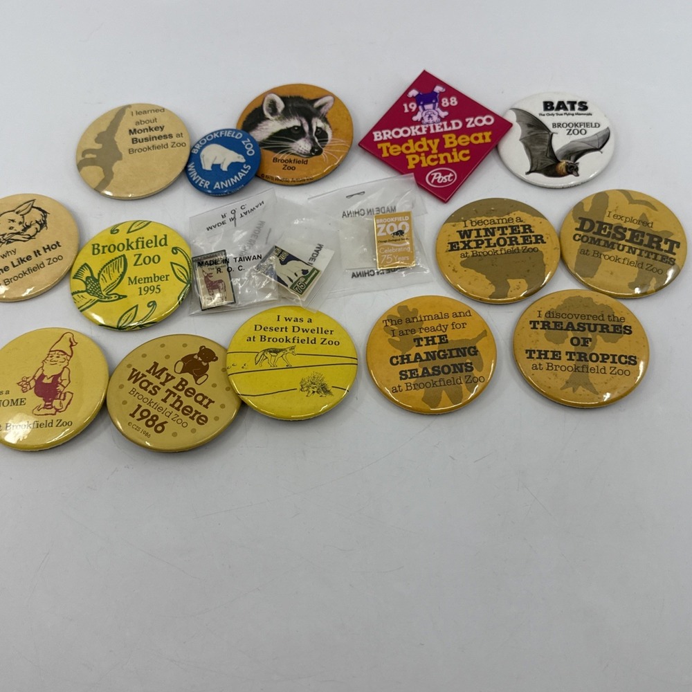 Chicago Brookfield Zoo Pin Button Lot Bats Raccoon Monkey 80s 90s